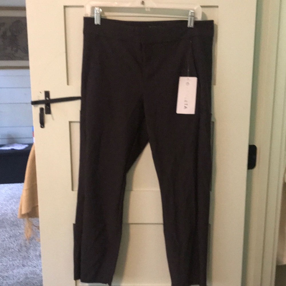 Reposh!! New athleta Stella womens pant, 12p, never worn, smoke free home